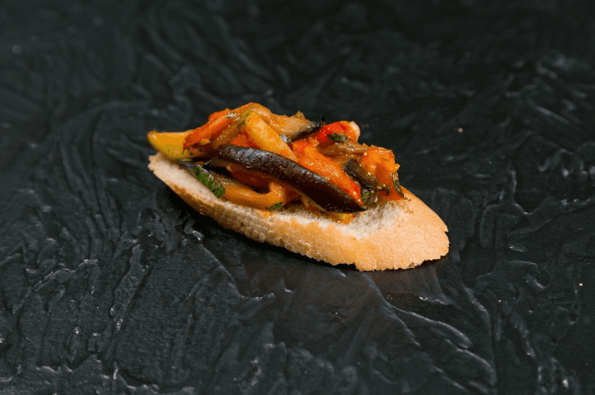 Брускетта с печеными овощами 5 шт.