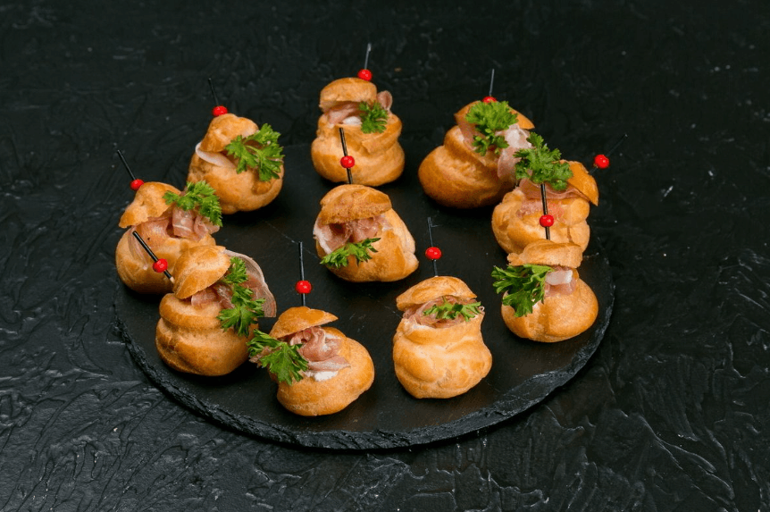 Профитроли с пармой 10 шт.